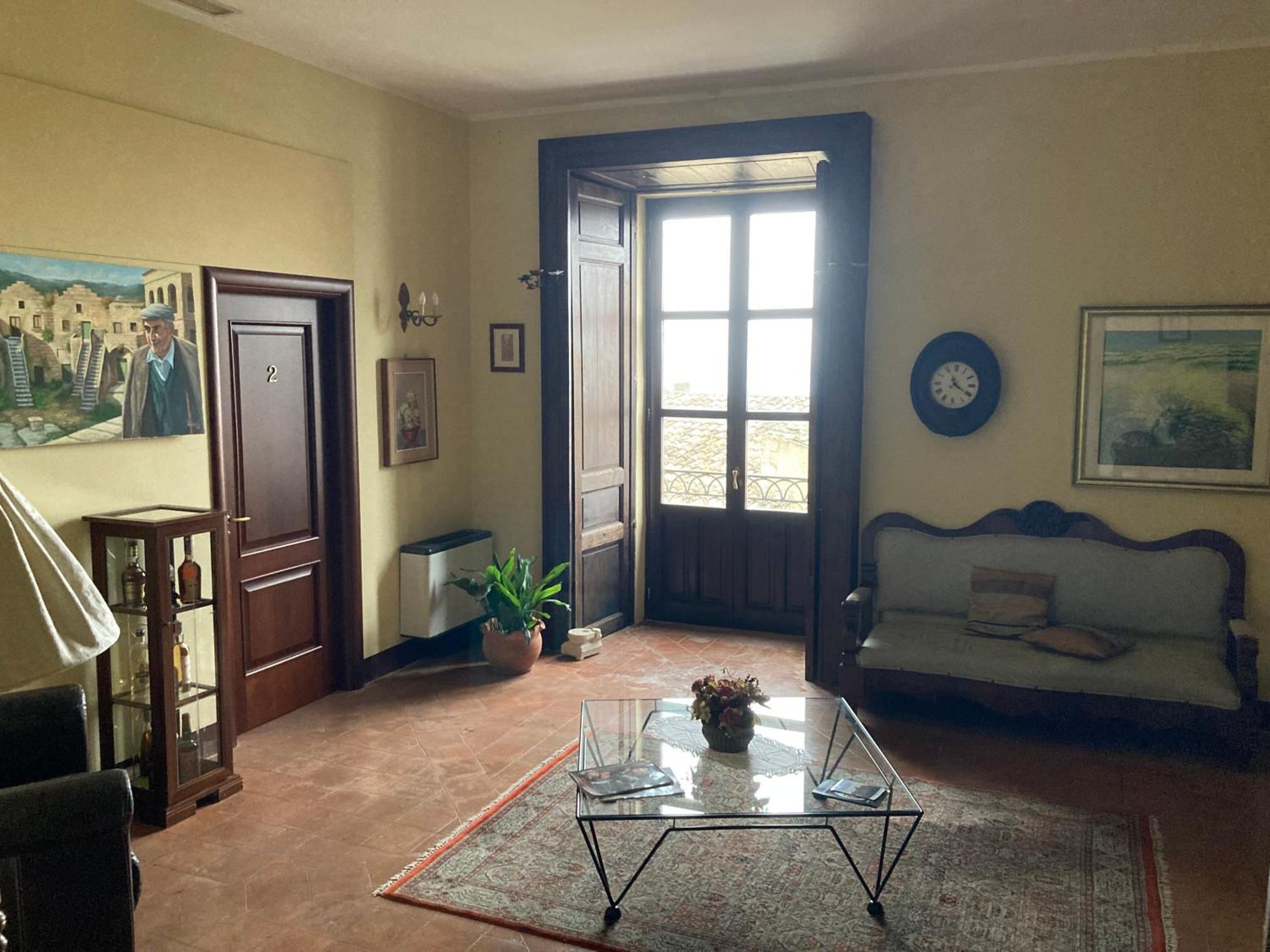 B&B Palazzo Pancaro Altomonte Luaran gambar